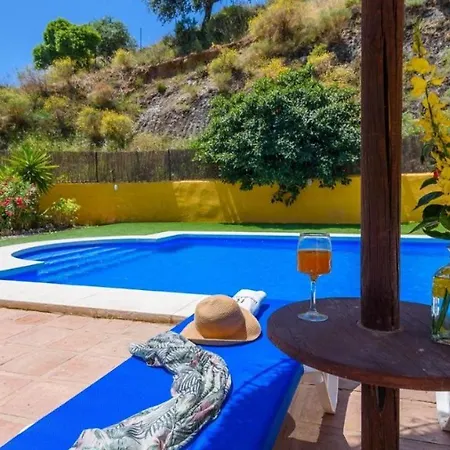 La Teja Сasa de vacaciones El Chorro