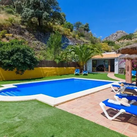 La Teja Сasa de vacaciones El Chorro